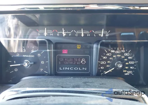 2014 Lincoln Navigator z USA, uszkodzony, nr VIN 5LMJJ2J54EEL01252